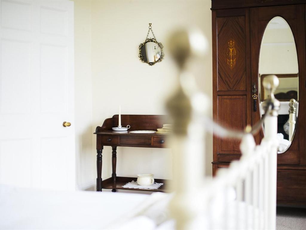 Percy Place Bath Room photo